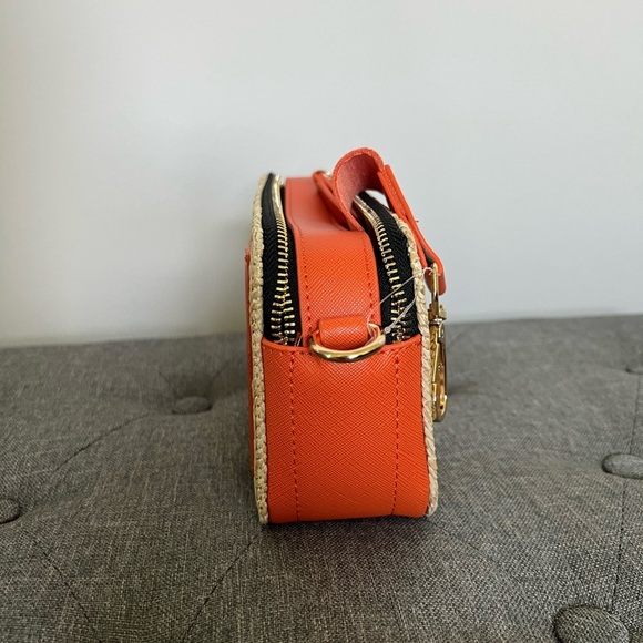 Helena Straw Crossbody Bag With Faux Leather Paneling - Picture 9 of 15